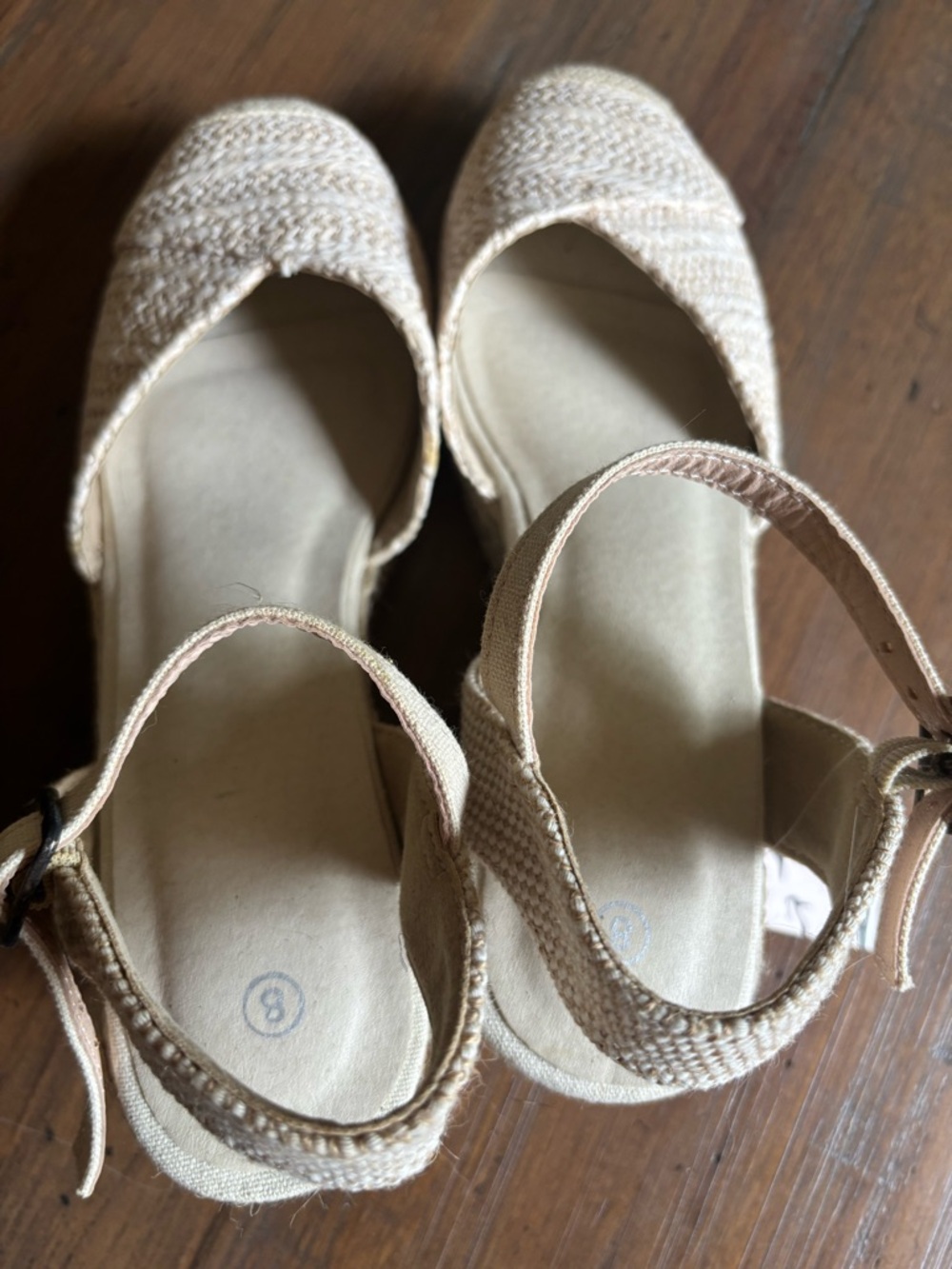 NWT women’s closed toe platform sandals - Picture 11 of 14